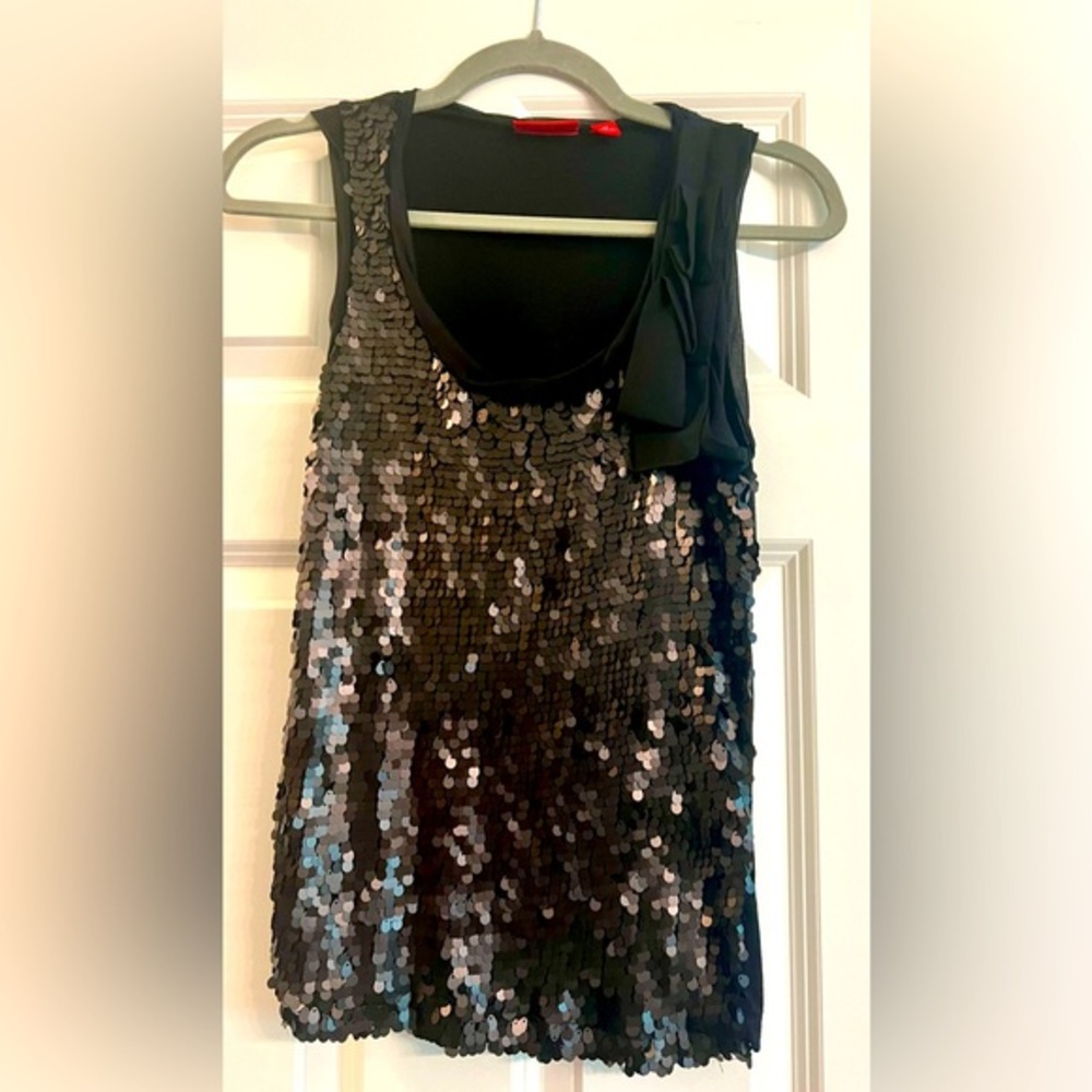 Statement Sequined Black Sleeveless Top w Bow Design. NY&Co Collection. XS.